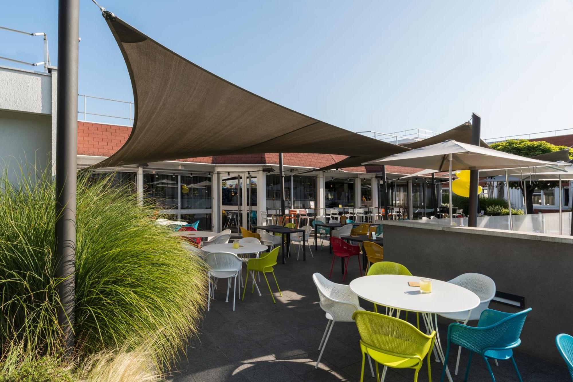 Hotel Ibis Styles Lyon Bron Eurexpo Exteriér fotografie