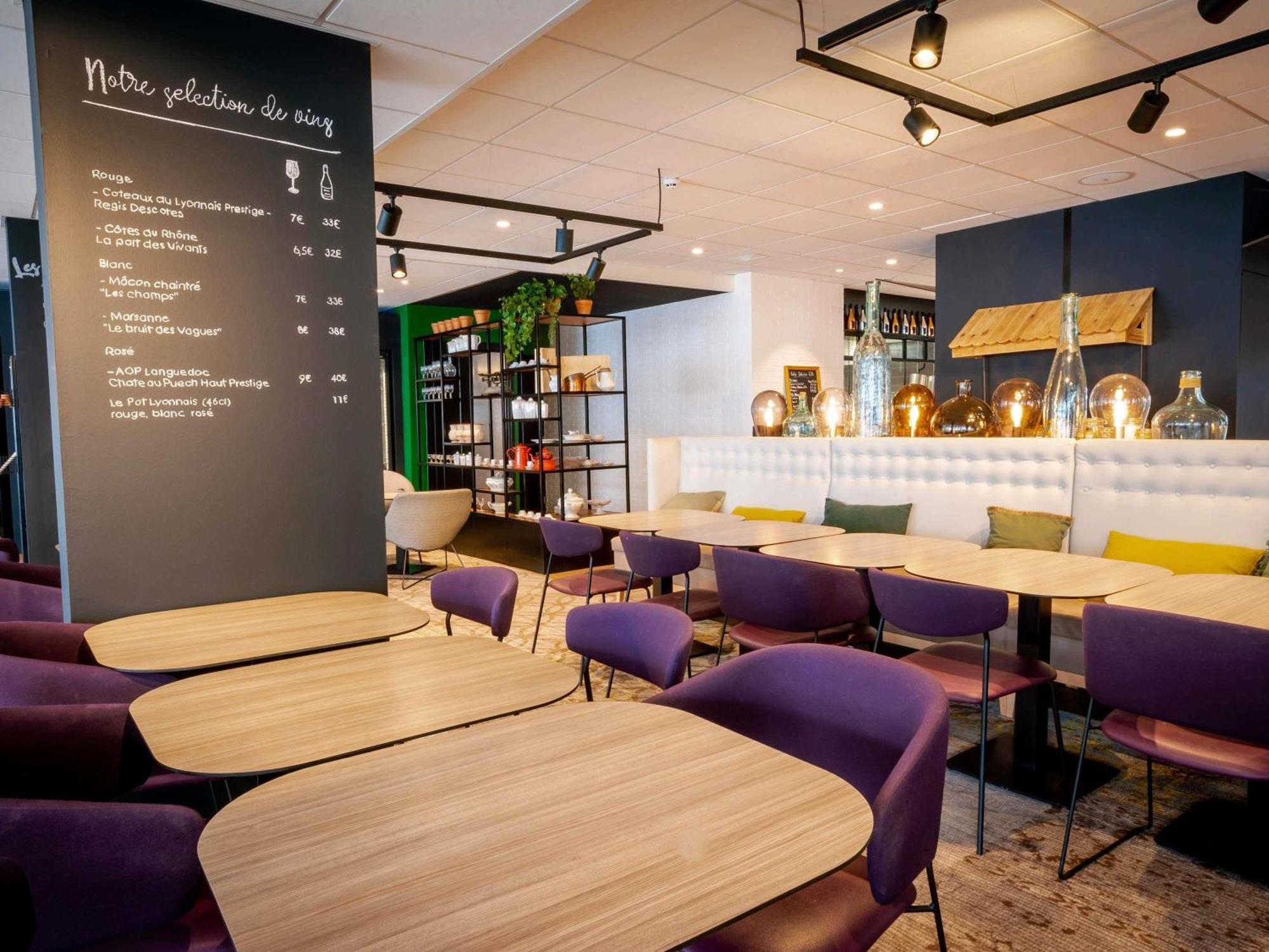 Hotel Ibis Styles Lyon Bron Eurexpo Exteriér fotografie